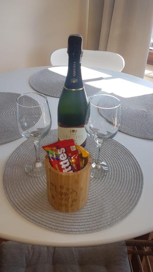 Apartament Swinoujscie Appartamento Esterno foto